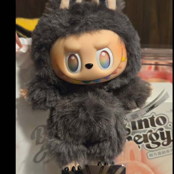 Big into energy secret labubu - Picture 3 of 11